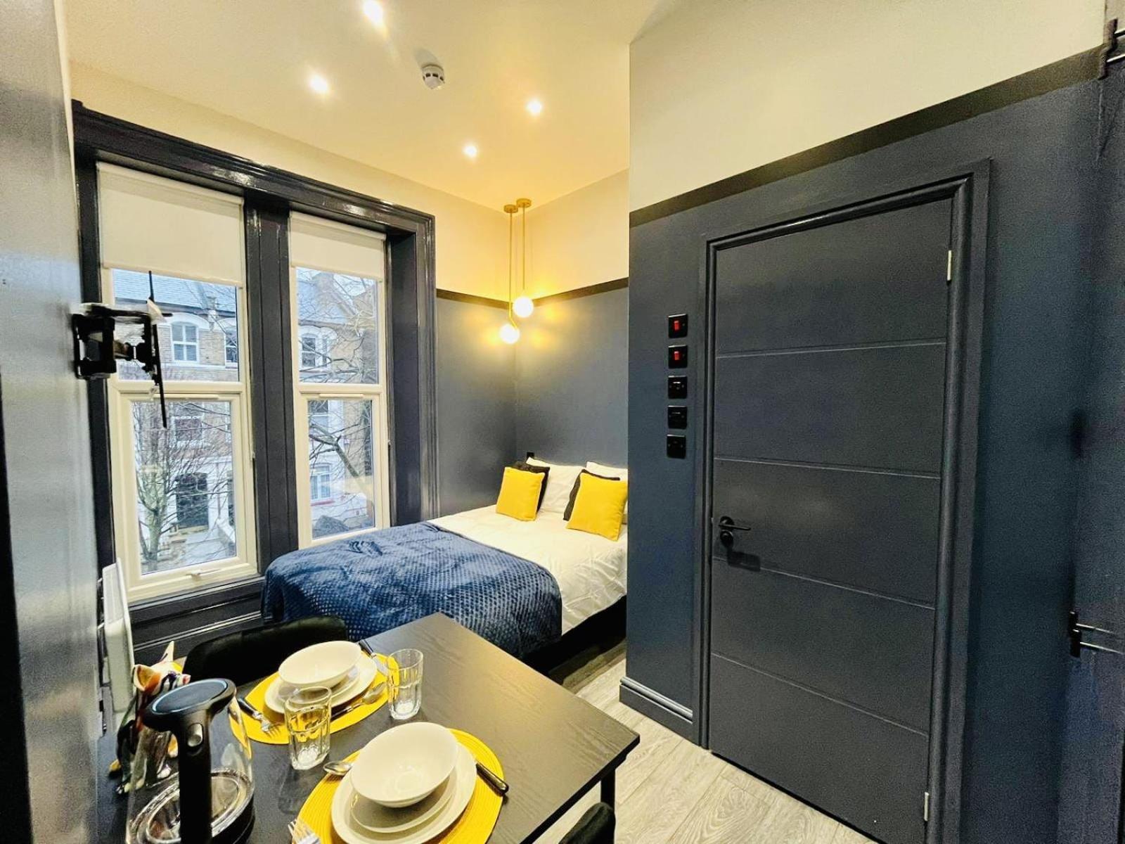 London 39 Blue House Luxury Ensuite Ideal For Tourists Exterior foto